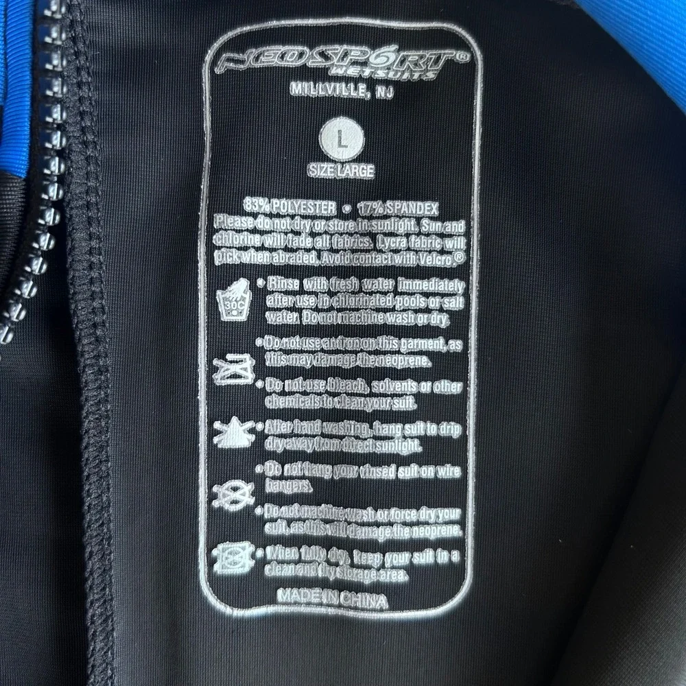 NeoSport Mens Full Body Dive Skin Suit Black Blue UV 50+ Shield Large Scuba